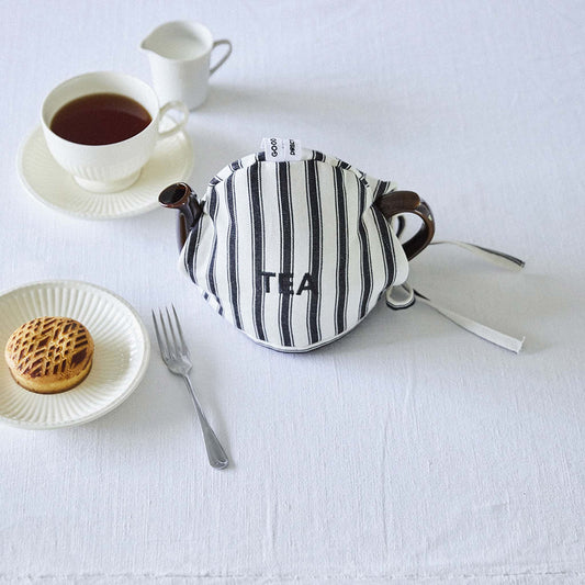 GOOD LINEN SUPPLY/ TEA COSY HERRING BONE - haus-netstore