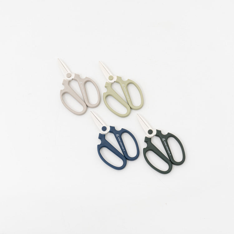 一度使うと戻れない、プロ品質の園芸はさみ