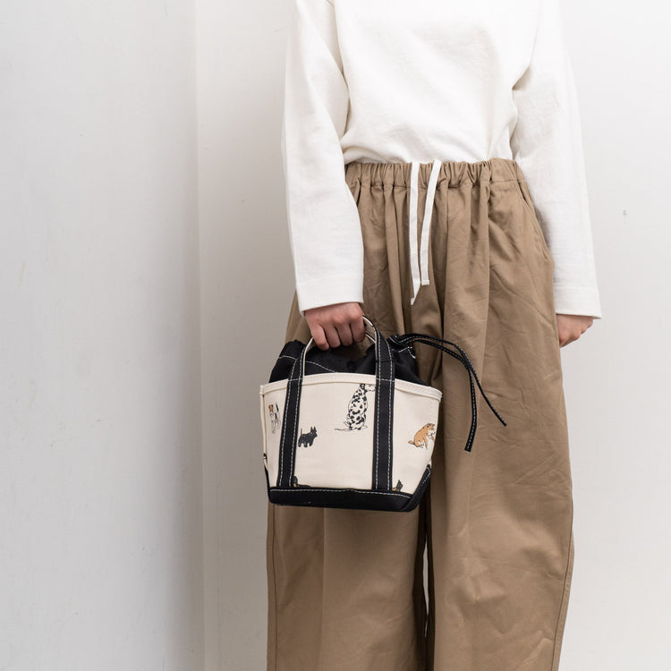 【数量限定・再入荷】DOG柄のTEMBEA