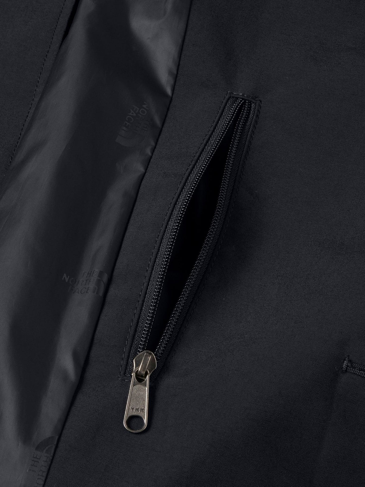 THE NORTH FACE｜UNISEX　Compilation Over Coat