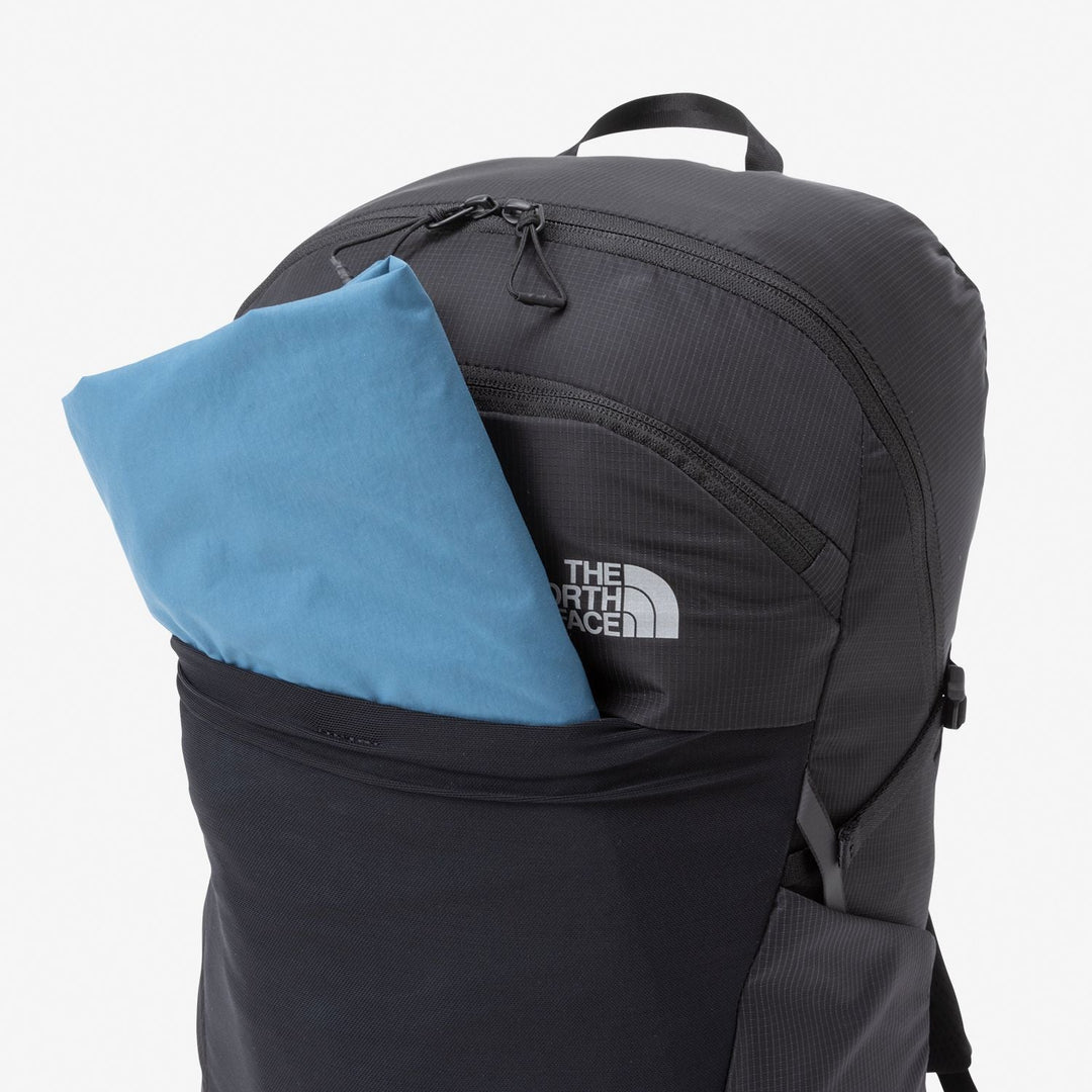 THE NORTH FACE/　Hazy Daypack