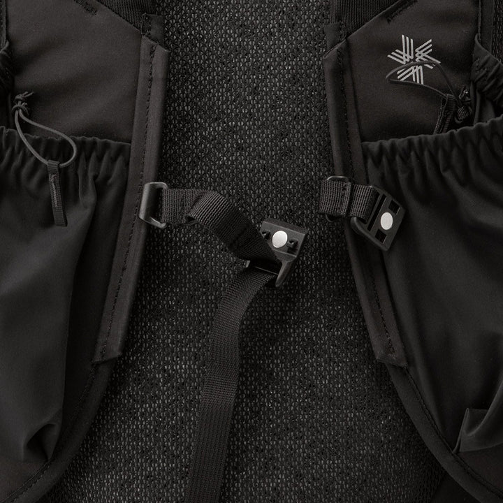 GOLDWIN/　Vapor Trail Pack 16