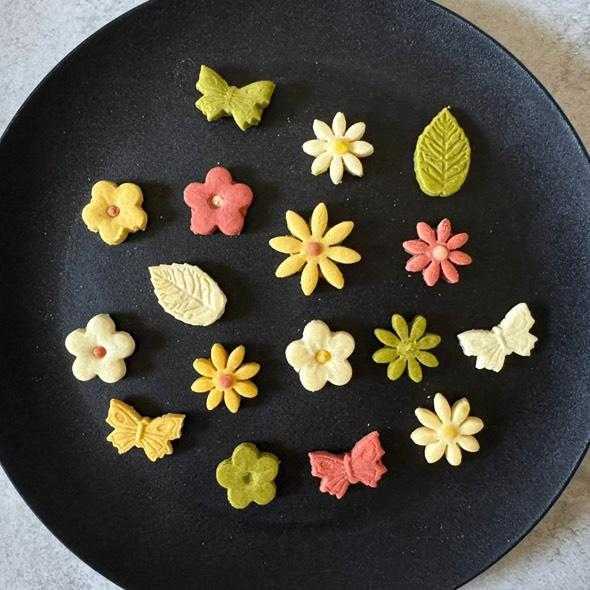 ペット用品-won time/　米粉とさつまいもの花びら無添加クッキー