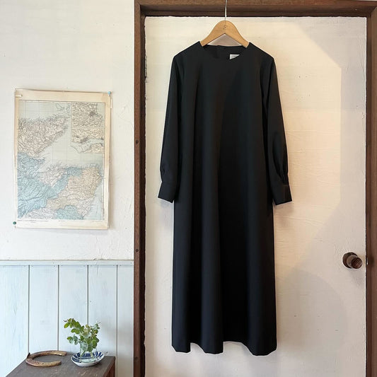 atelier naruse /WOMEN　2025｜formal A line one-piece dress na-F03070