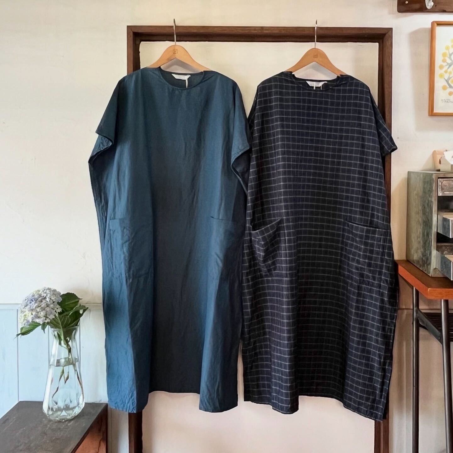 ワンピース　HUIS ギザコットンブロードスキッパーワンピース（シルバーグレー