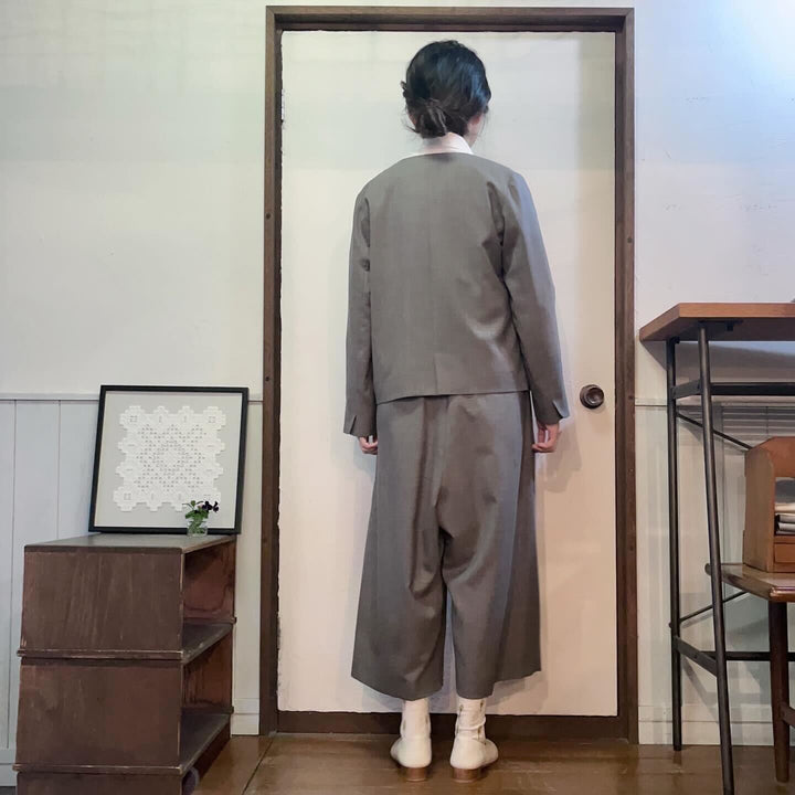 atelier naruse /WOMEN　2025｜formal set-up no collar jacket na-F04045_a