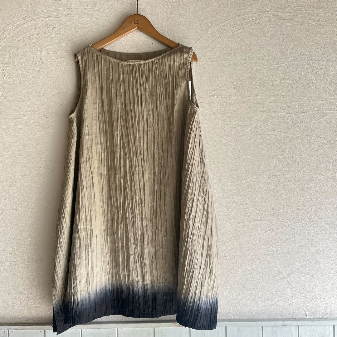 evam eva/　linen gradation sleeveless tunic E251T137