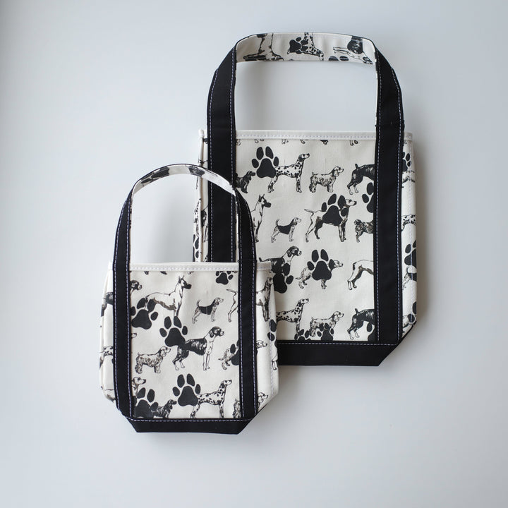 TEMBEA/　BAGUETTE TOTE PRINT col.DOG FOOT PRINT/BLACK