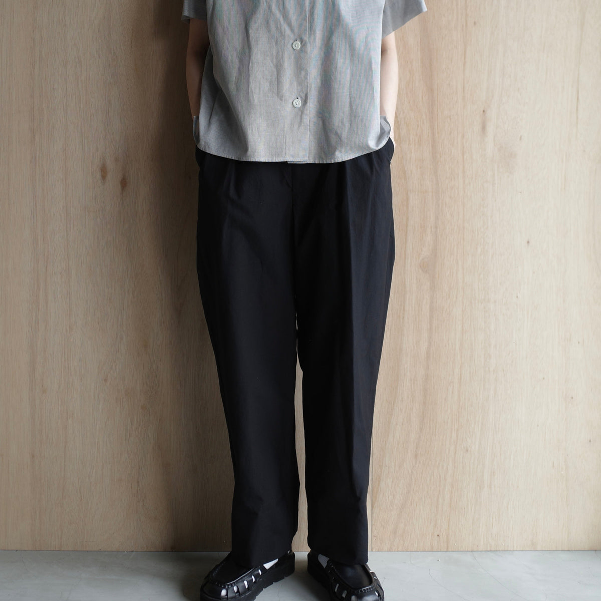 MARGARET HOWELL｜WOMEN　WASHED COTTON POPLIN TROUSERS-suomi