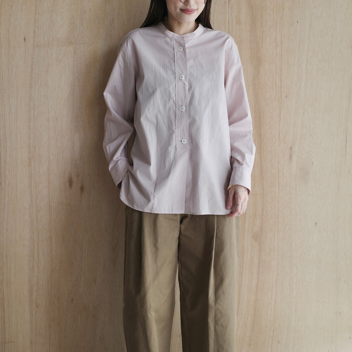 MARGARET HOWELL｜WOMEN　COTTON HAIRLINE STRIPE SHIRT　5785253210-suomi