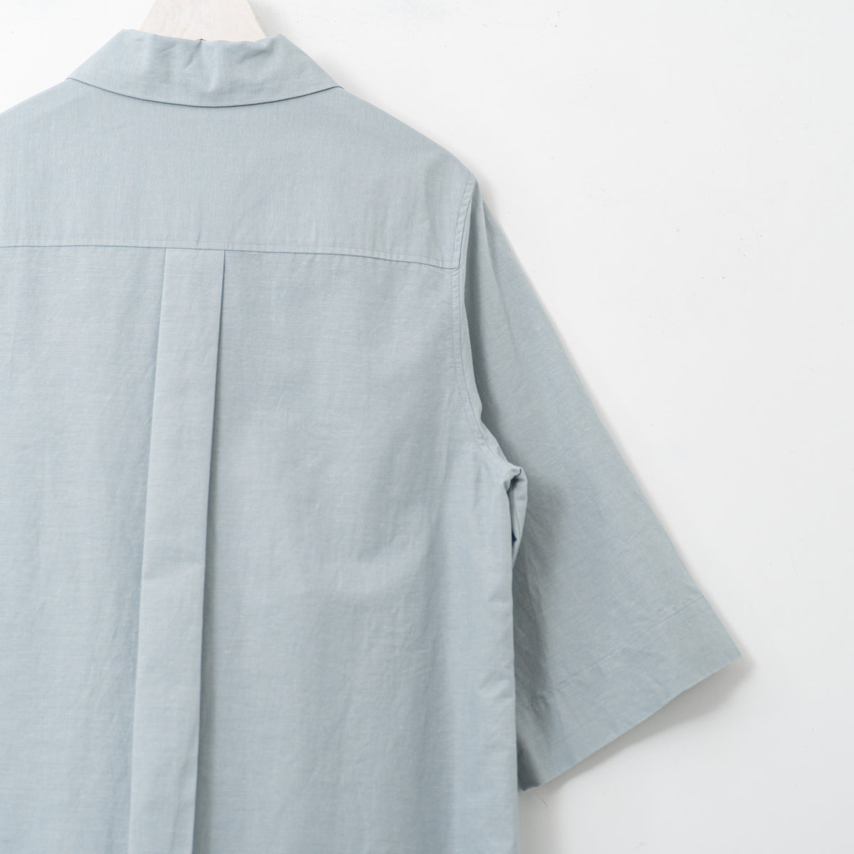 MARGARET HOWELL｜WOMEN　COTTON RAMIE CHAMBRAY DRESS