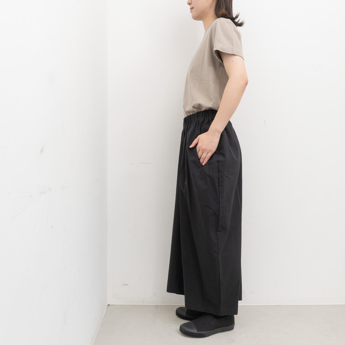 atelier naruse｜WOMEN　cotton high twist poplin gaucho pants na-h05117