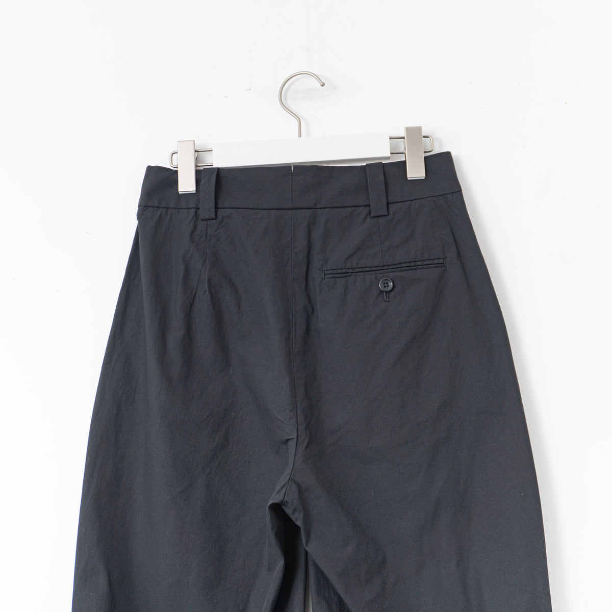 MARGARET HOWELL｜WOMEN　WASHED COTTON POPLIN TROUSERS-suomi