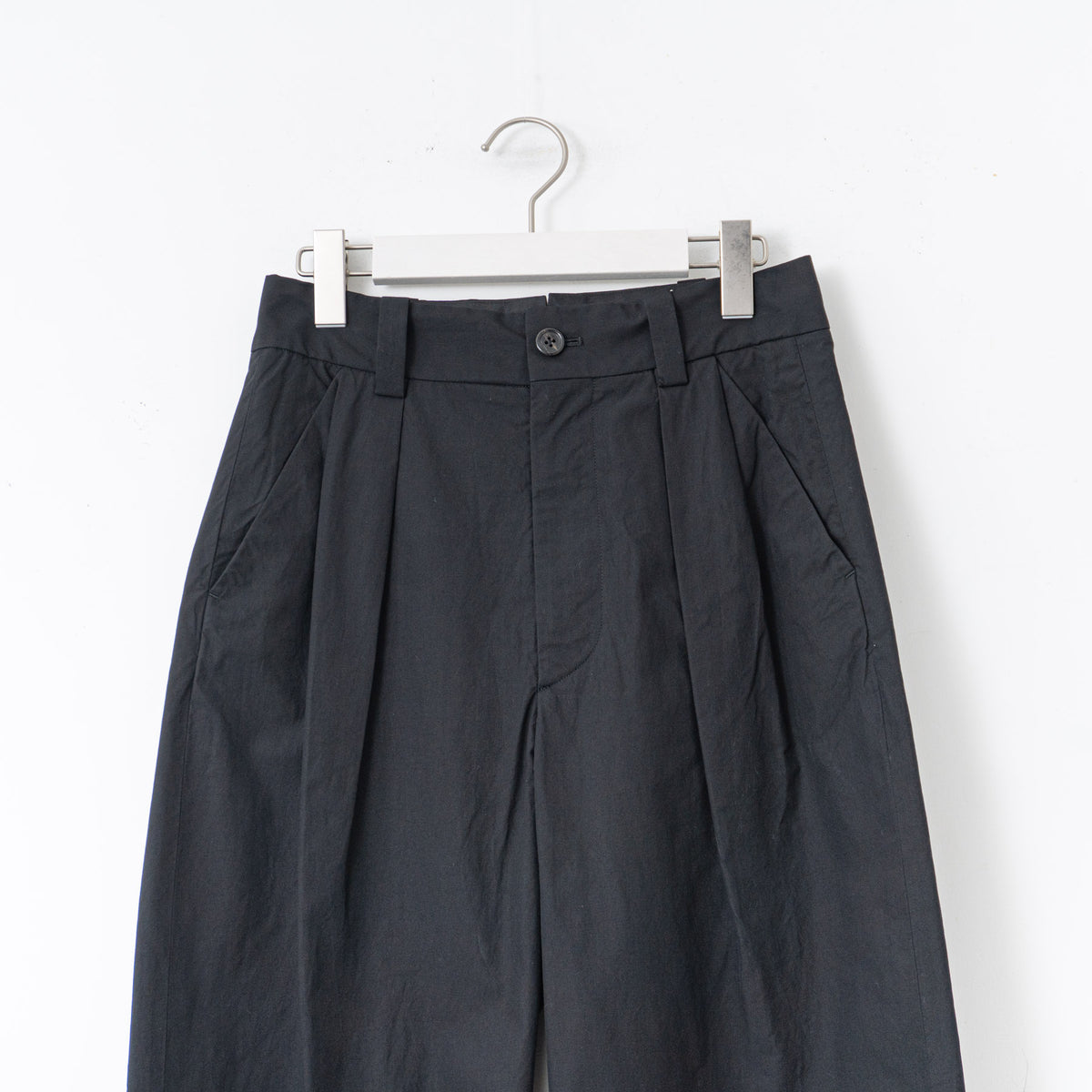 MARGARET HOWELL｜WOMEN　WASHED COTTON POPLIN TROUSERS-suomi