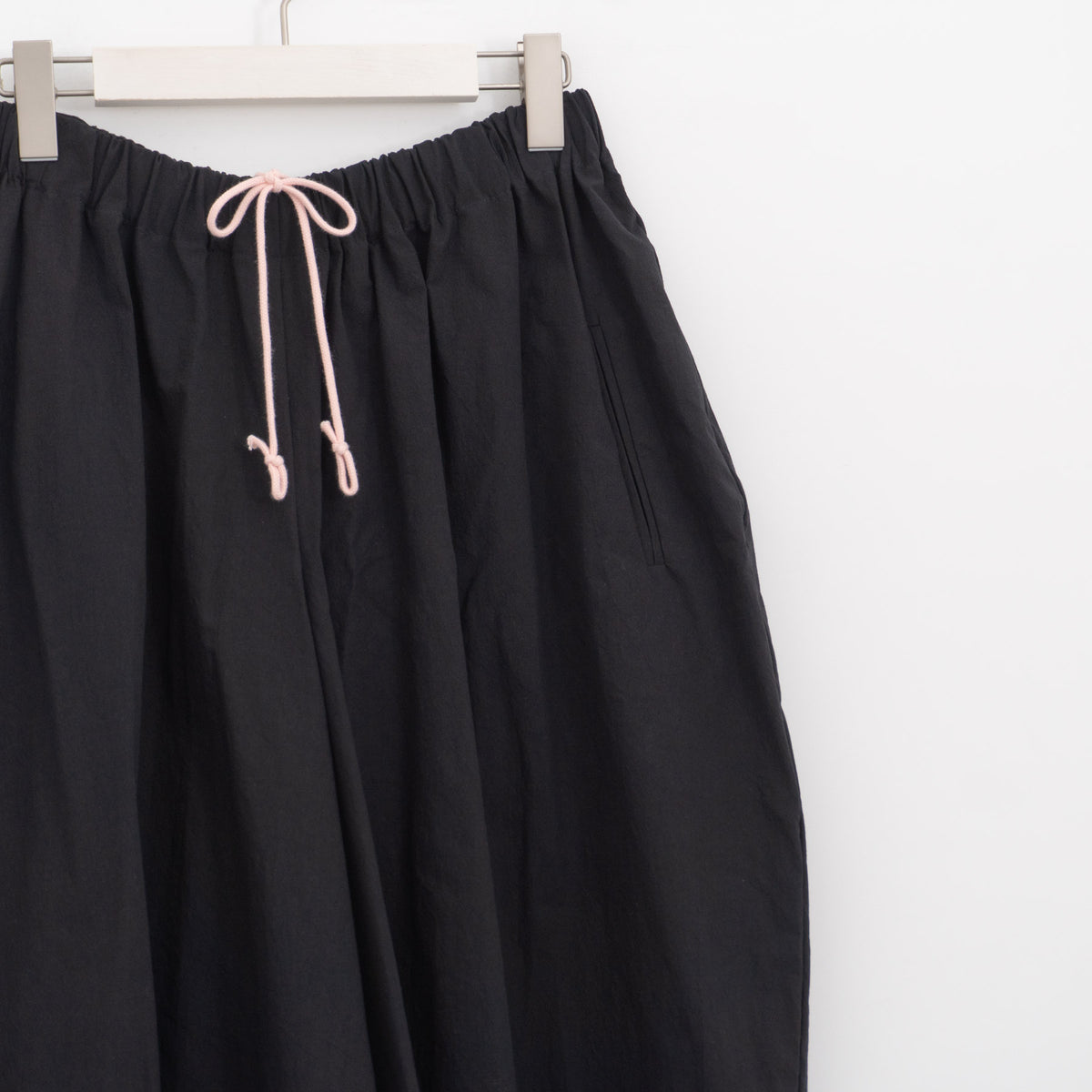 atelier naruse｜WOMEN　cotton high twist poplin gaucho pants na-h05117