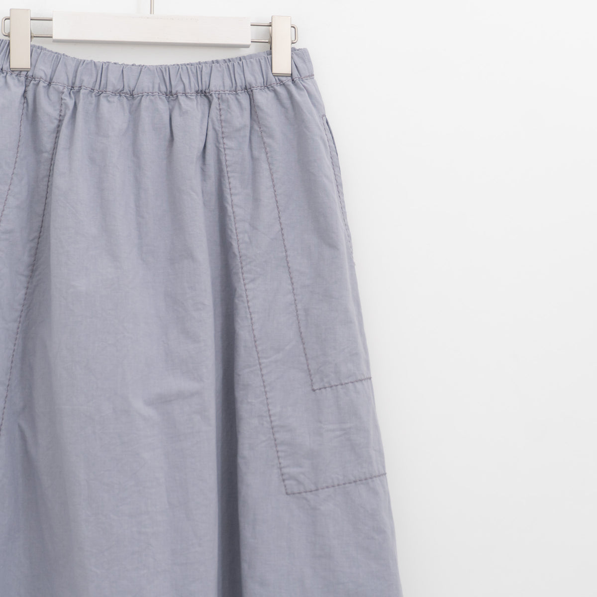 homspun｜WOMEN　バルキーシーチングセミフレアスカート　261-4418