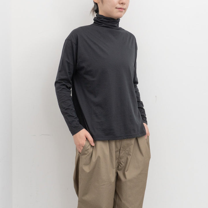 evam eva｜cut&sew turtleneck E263C005