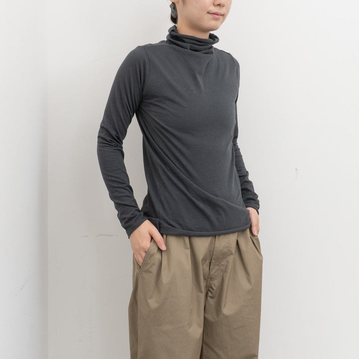 evam eva｜cotton cut&sew turtleneck pullover V002C029