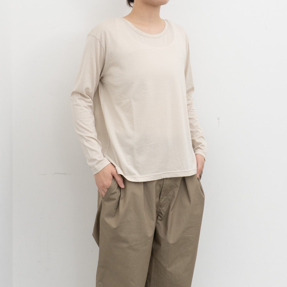 evam eva｜cut&sew pullover E263C004