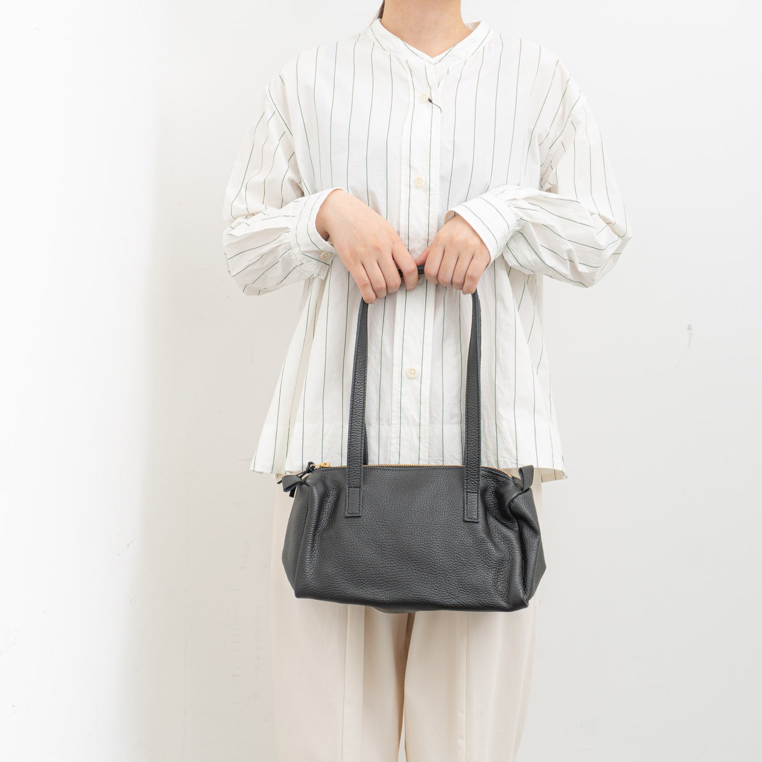 MARINE DAY｜MARIA Black シュリンク カウレザー ボストンバッグ-Y