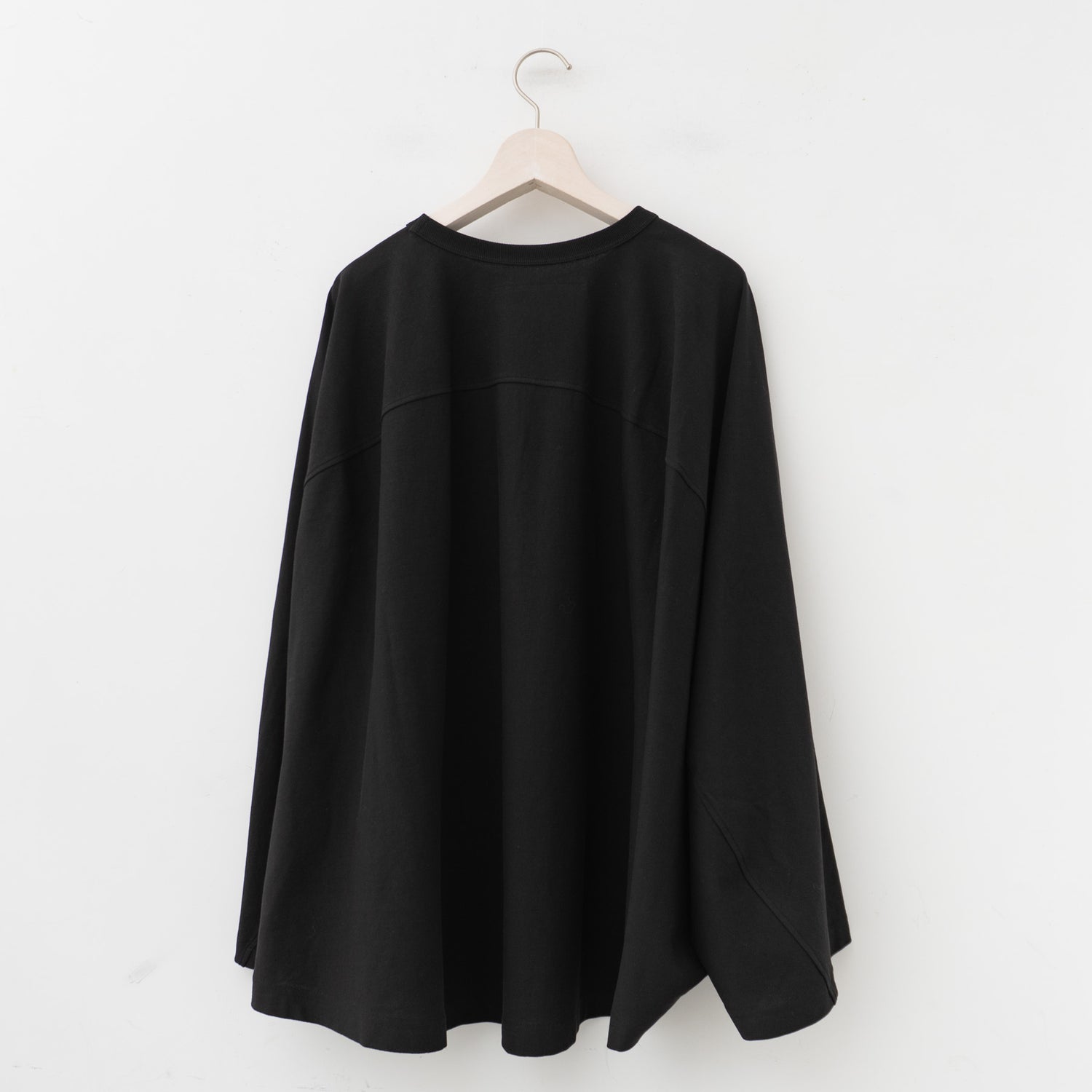 nonnotte｜MEN　Draping circular t-shirt A-N24S-057 bulewash-24ss