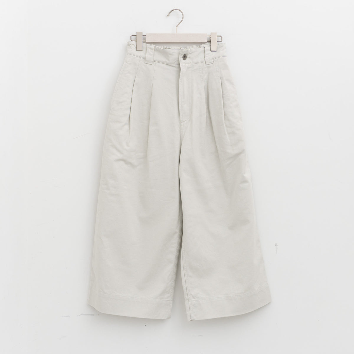 MHL.｜WOMEN　RECYCLE COTTON DRILL TROUSERS 595-6243200 -suomi（032.ECRU）