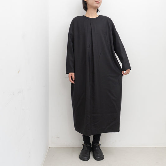 evam eva｜black tuck one-piece E263T056