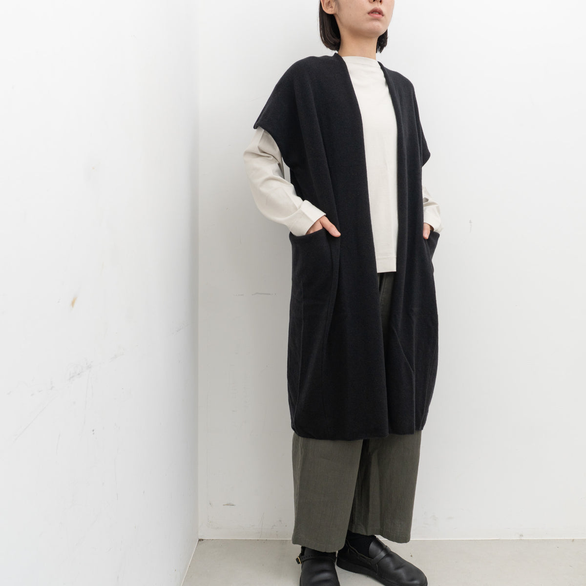 evam eva｜wool long vest E263K066