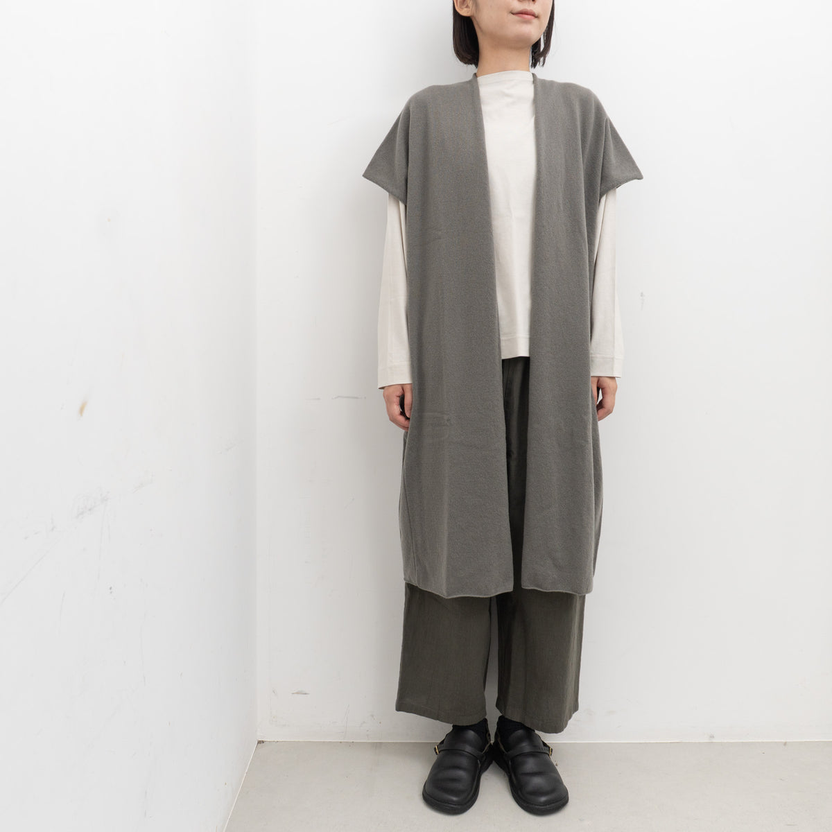 evam eva｜wool long vest E263K066