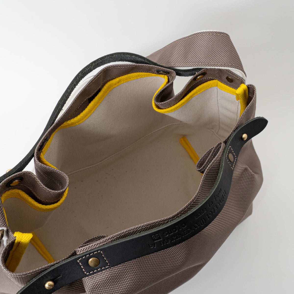 MARINE DAY｜LEAF col.greige×bk -Y