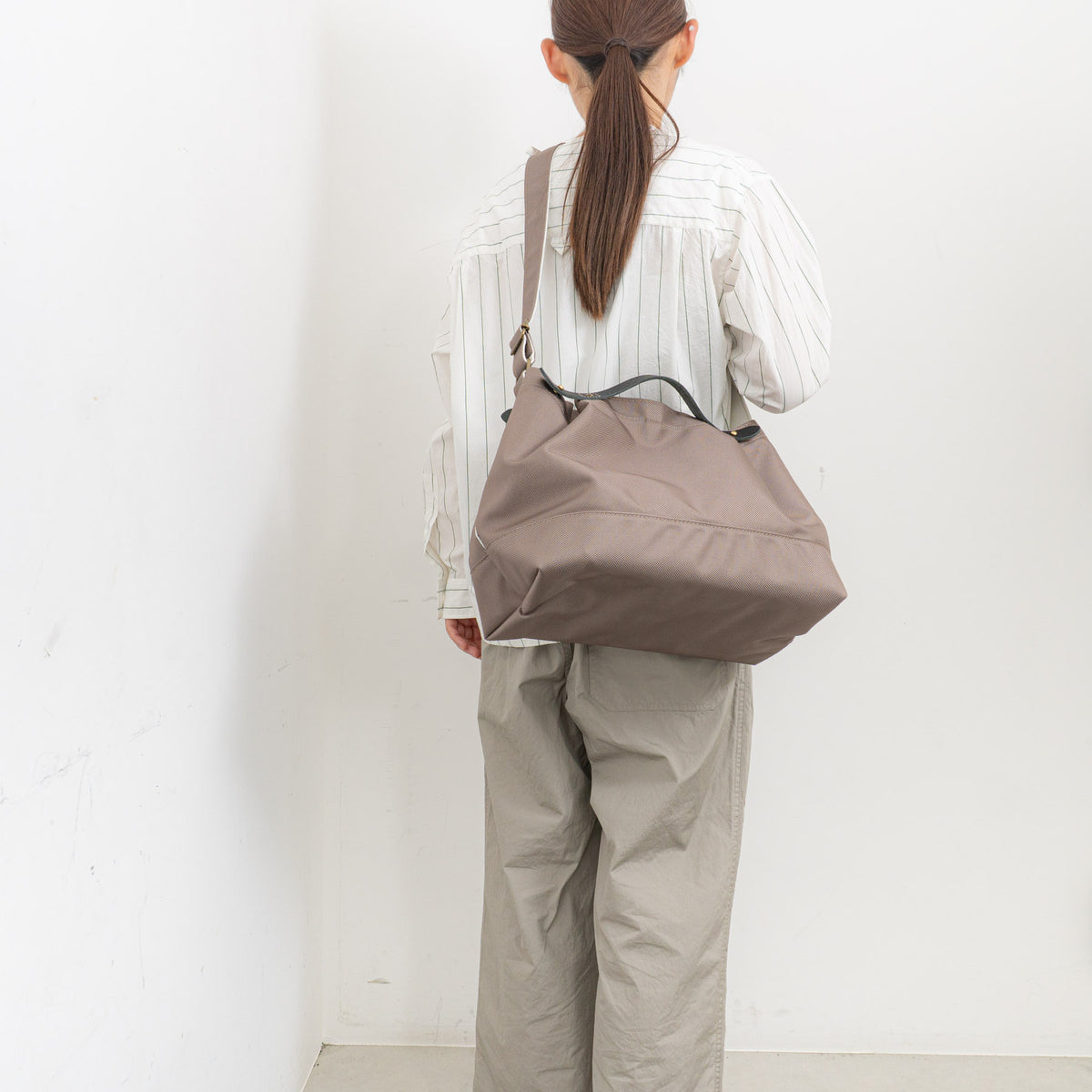 MARINE DAY｜LEAF col.greige×bk -Y