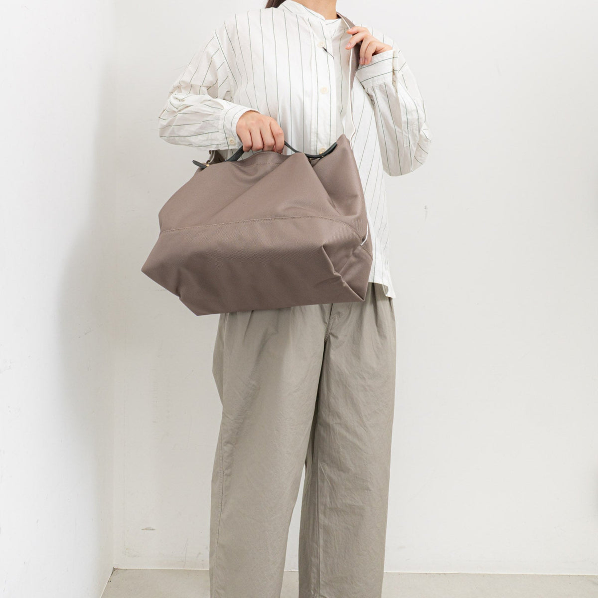 MARINE DAY｜LEAF col.greige×bk -Y