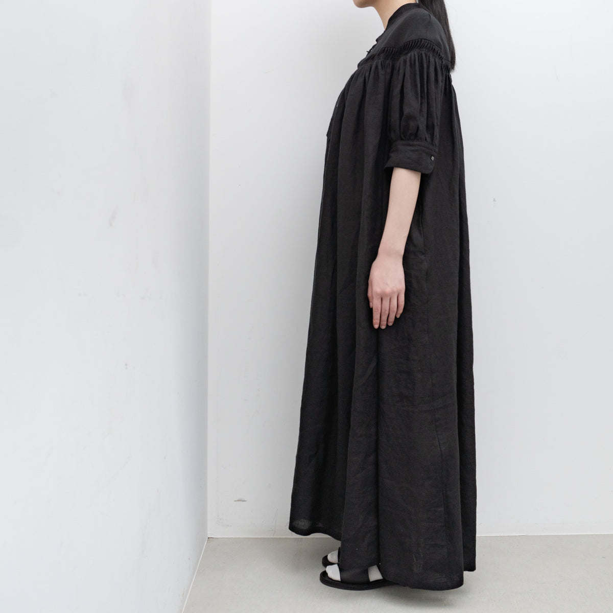 SCYE｜WOMEN　オーガニックリネンタックパフスリーブドレス 1224-01007
