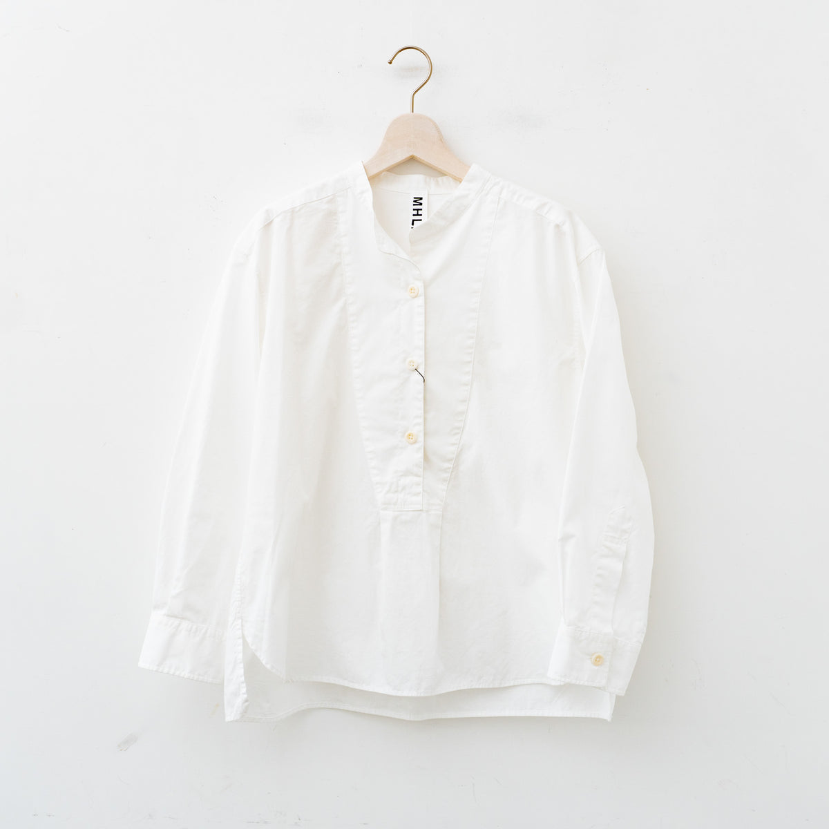 MHL.｜WOMEN　GARMENT DYE COTTON POPLIN（WHITE）