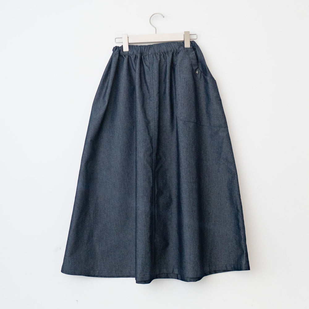 WILD THINGS/WOMEN　NANOTEX DENIM SKIRT - haus-netstore