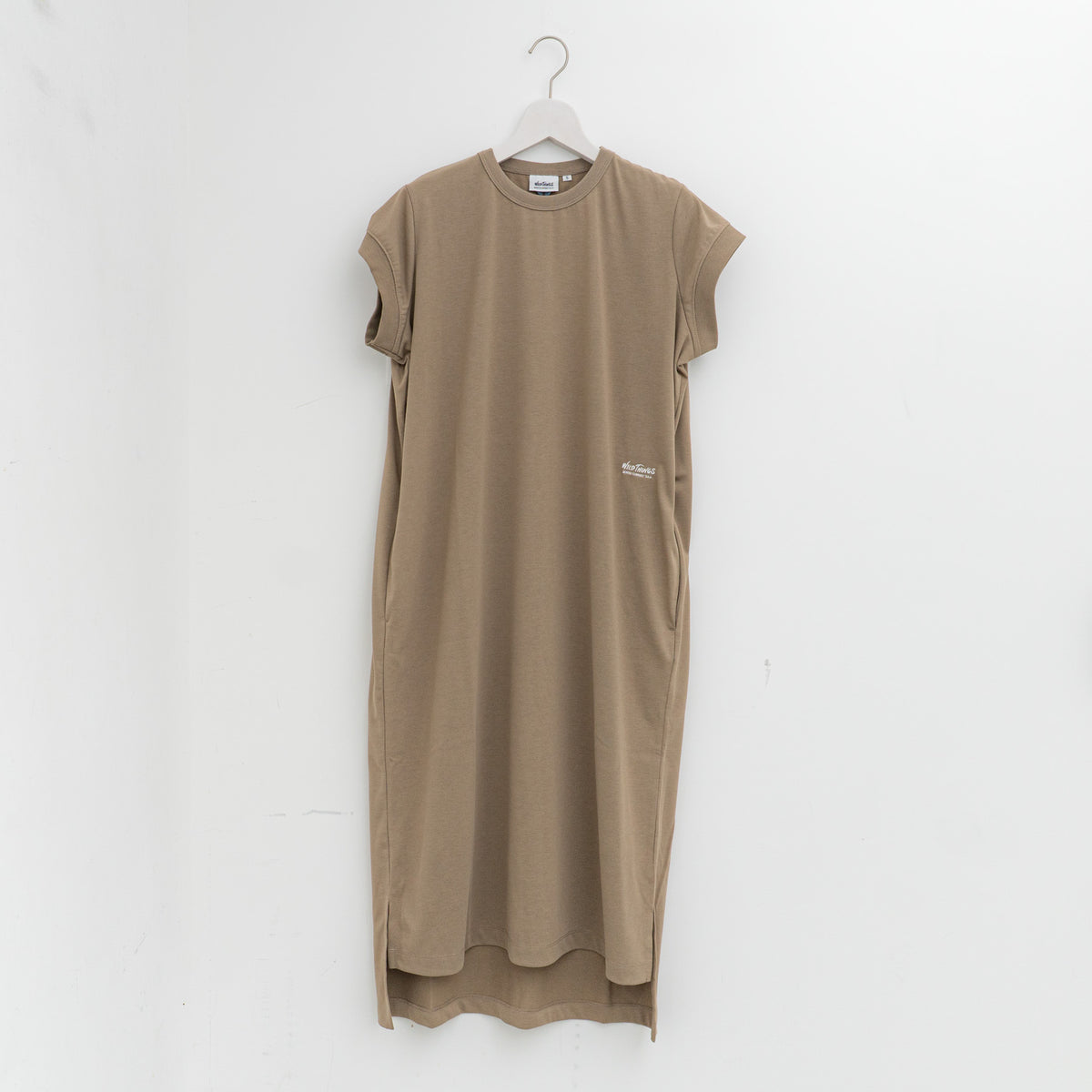 WILD THINGS｜WOMEN　FASTDRY FLEX ONEPIECE（BEIGE）
