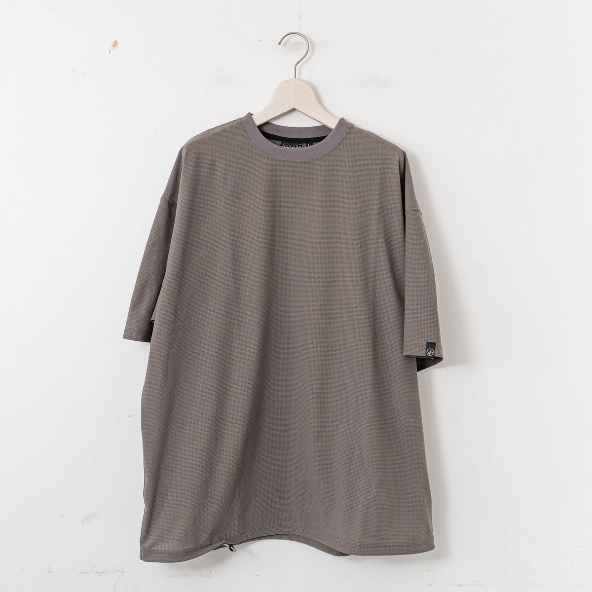 WILD THINGS｜MEN　TECH MESH S/S TEE（ASH GREY）