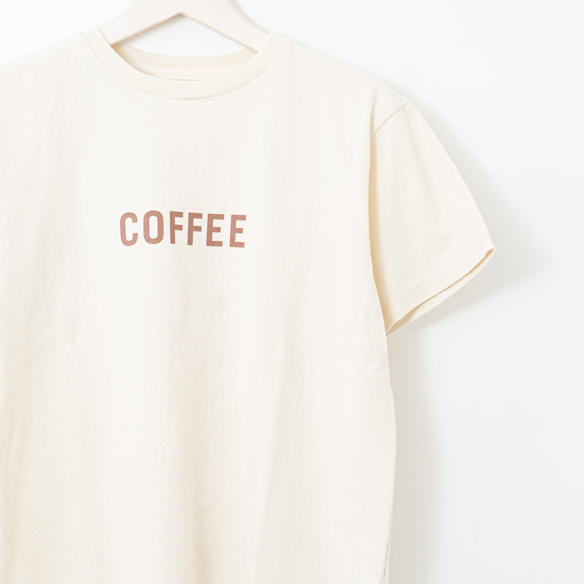SUNSHINE+CLOUD｜UNISEX　grown in the sun Tシャツ COFFEE-MILK（off white）