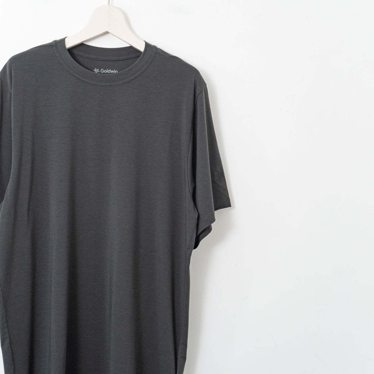 GOLDWIN｜MEN　POLARTEC Delta T-shirt