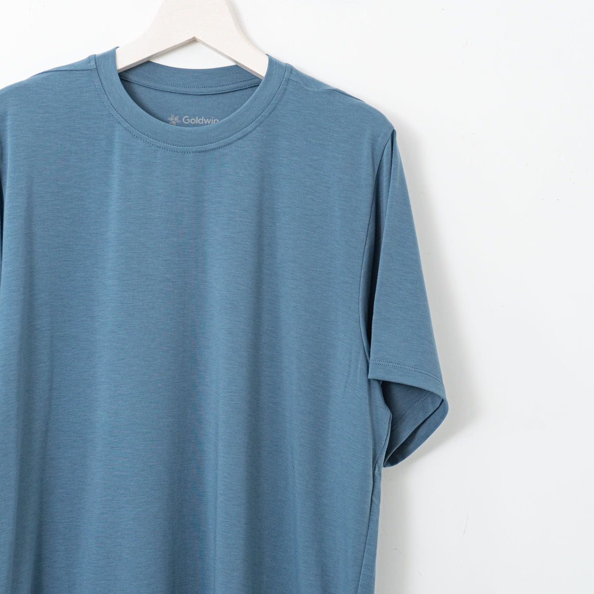 GOLDWIN｜MEN　POLARTEC Delta T-shirt