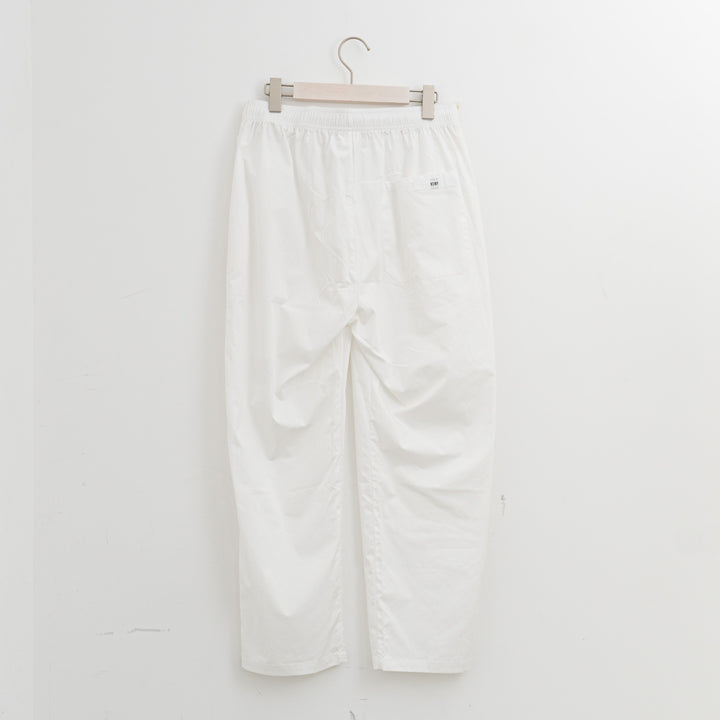 VOIRY/　DOCTOR PANTS-25A col.OFF WHITE