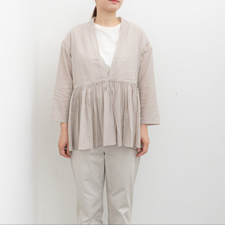 evam eva/　cotton gathered cardigan E253T020