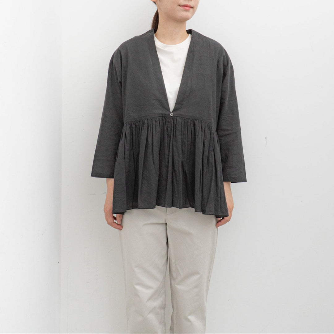 evam eva/　cotton gathered cardigan E253T020