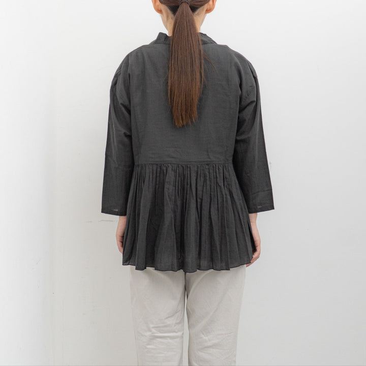 evam eva/　cotton gathered cardigan E253T020