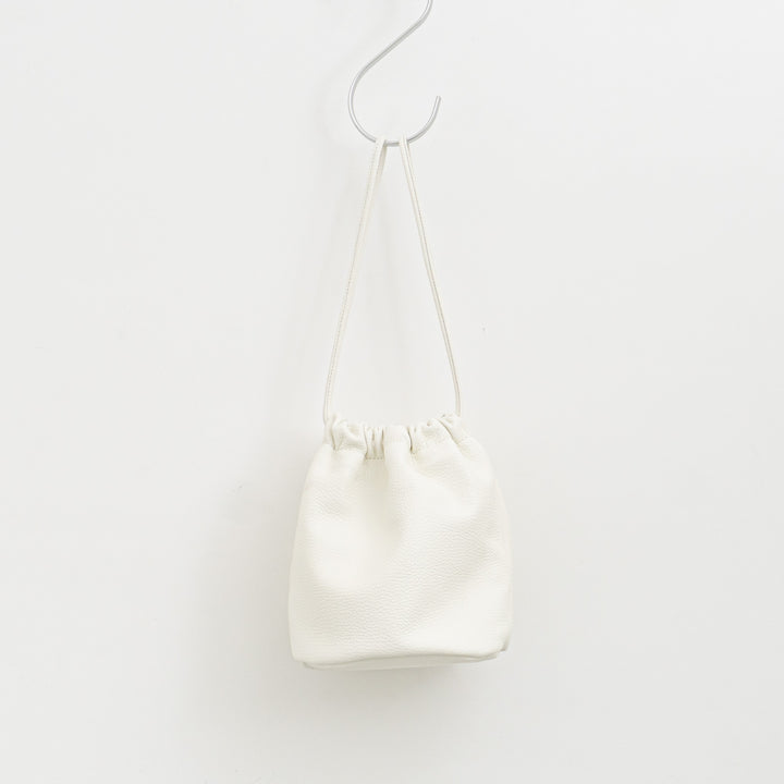 SCYE BASICS/UNISEX　SOFT LEATHER DRAWSTRING BAG 3325-13366