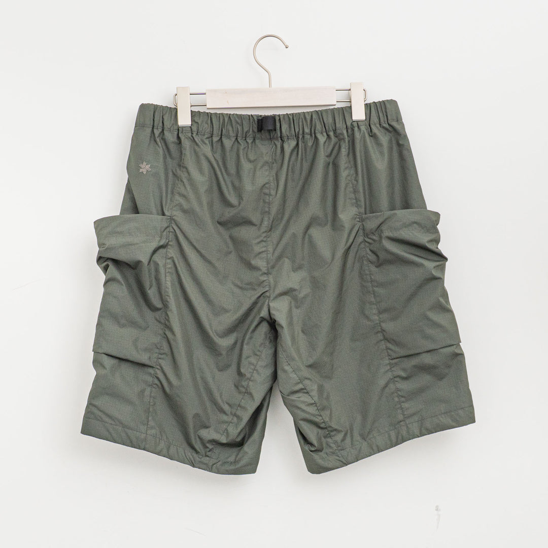 GOLDWIN/　Rip-stop Shorts