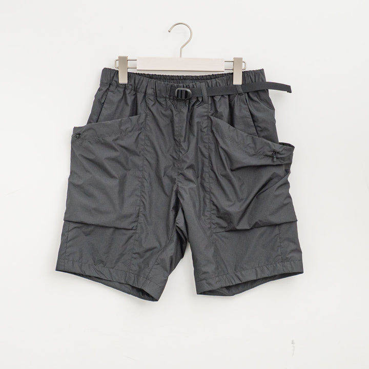 GOLDWIN/　Rip-stop Shorts