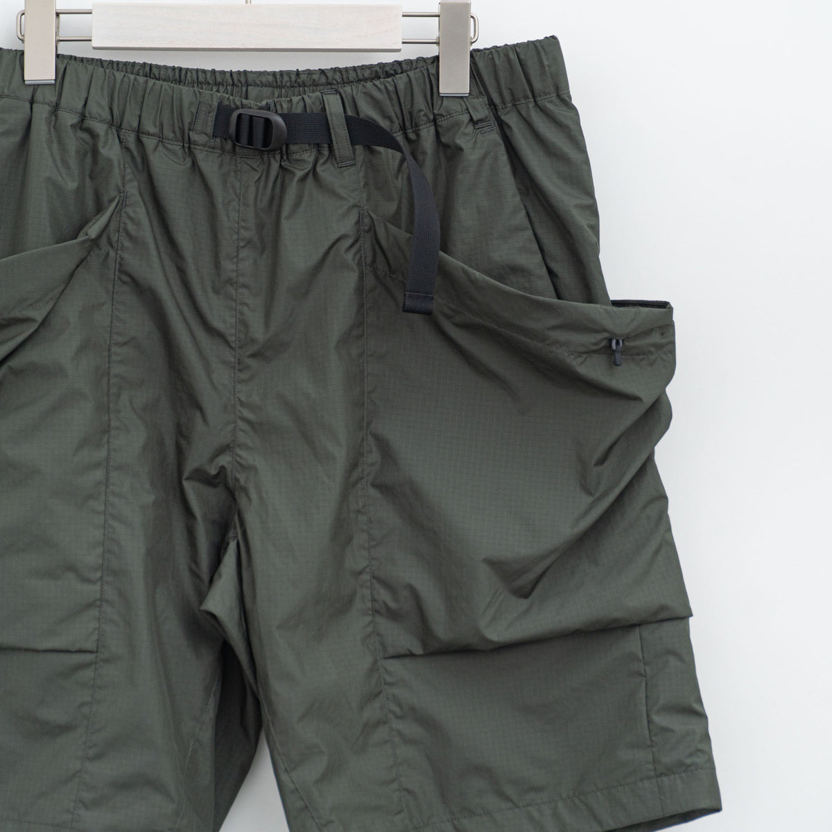 GOLDWIN｜Rip-stop Shorts
