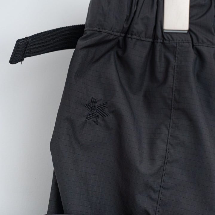 GOLDWIN/　Rip-stop Shorts