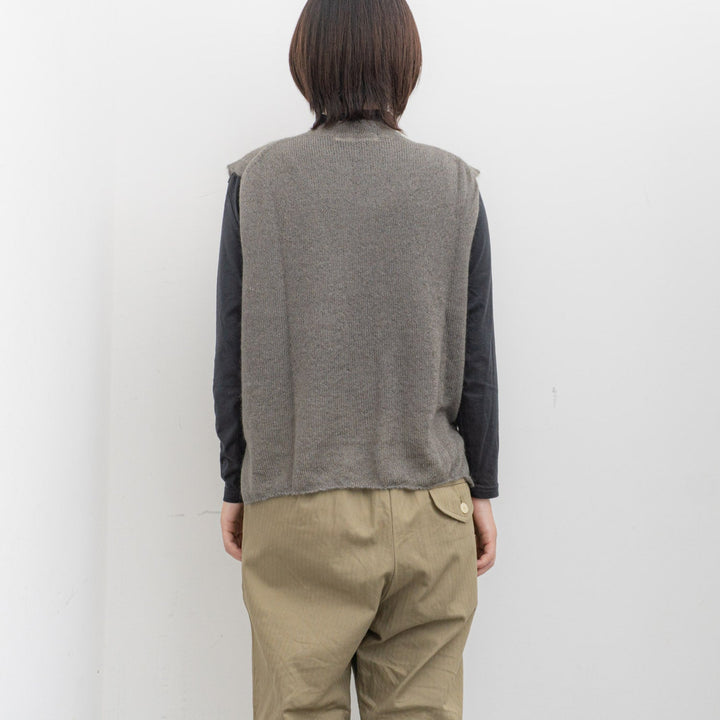 evam eva/　mohair silk vest E253K048